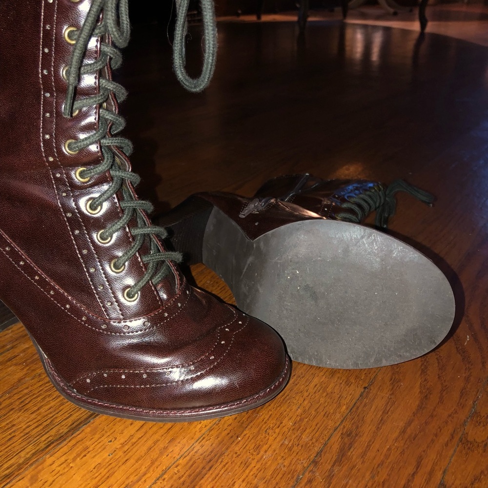 Cute lace up/zipper boots